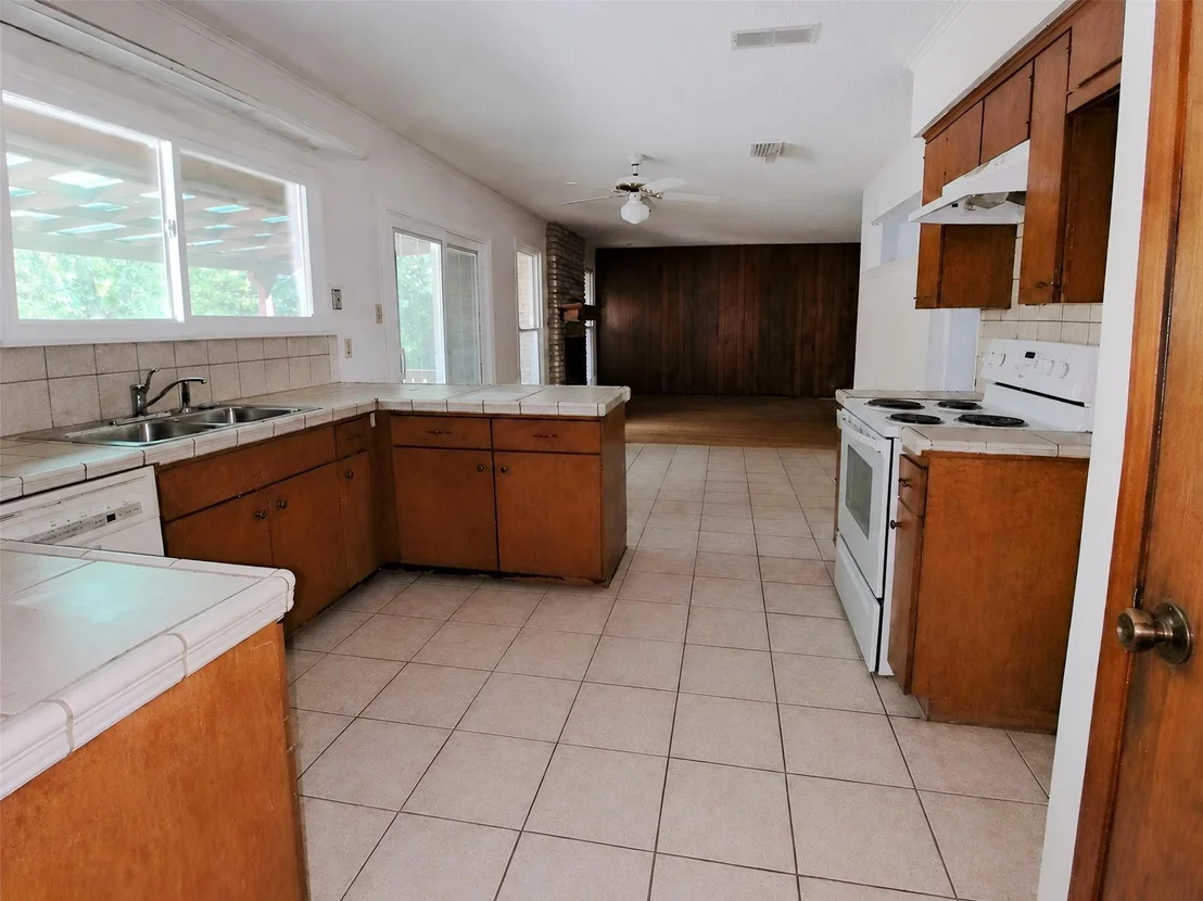 Photo of 10104 Pond View Circle