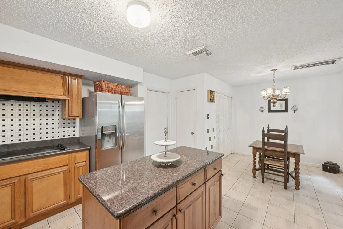 Photo of 3218 Knoll West Drive