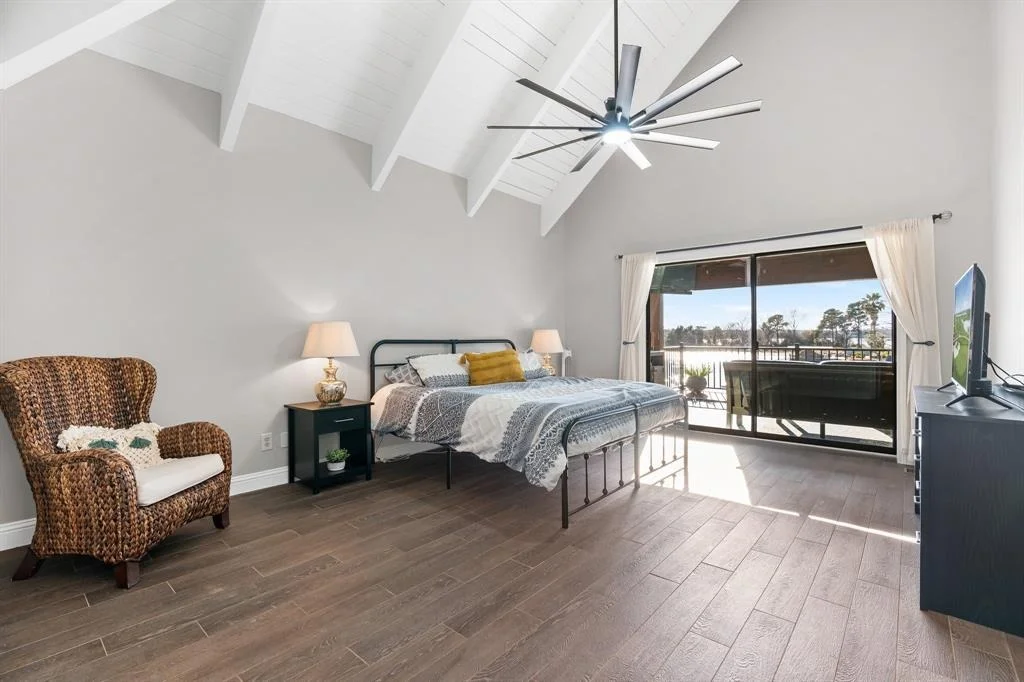 Photo of 3343 Torrey Pines Drive