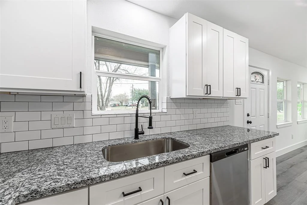 Photo of 426 Delta Street