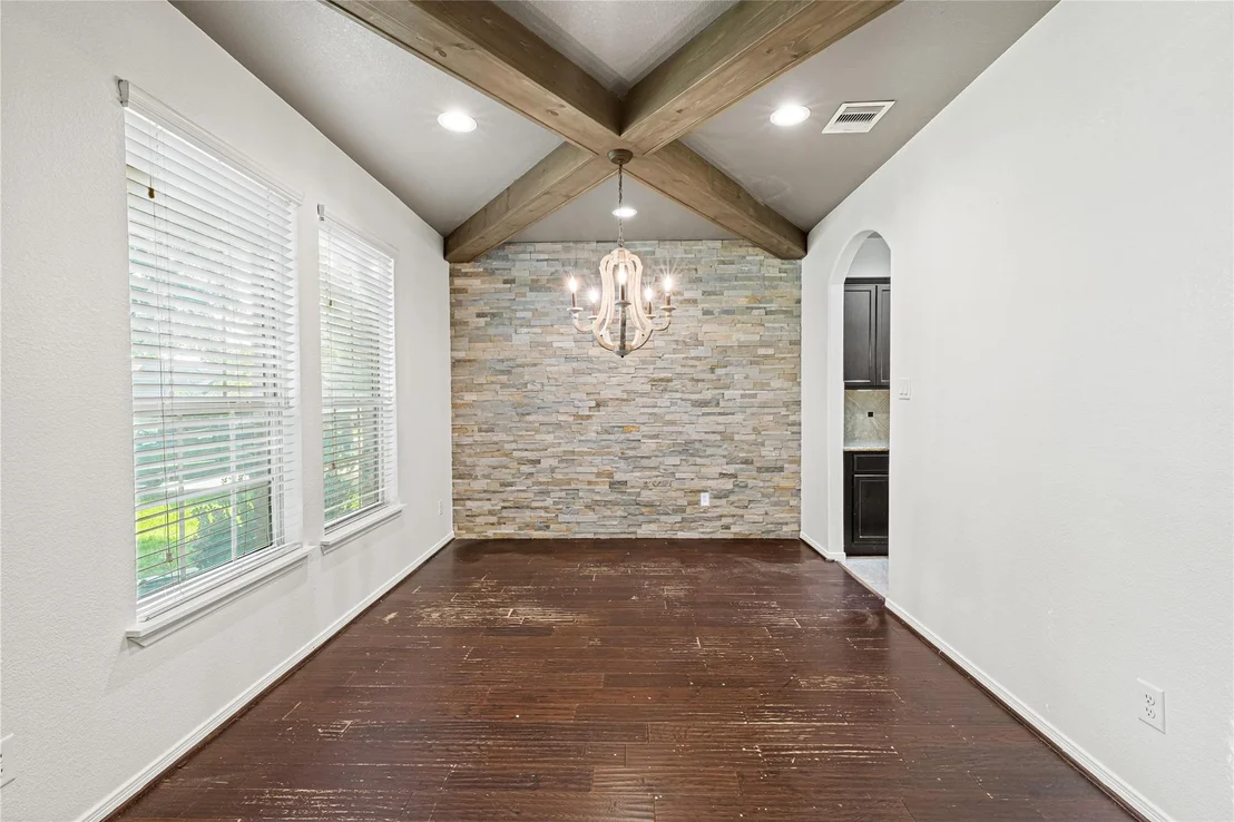 Photo of 21107 Knight Quest Drive