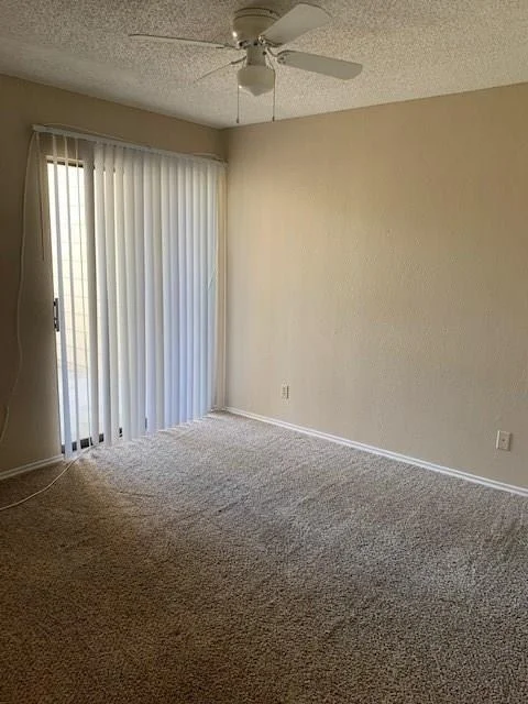 Photo of Unit 262C at 2501 Gulf Freeway