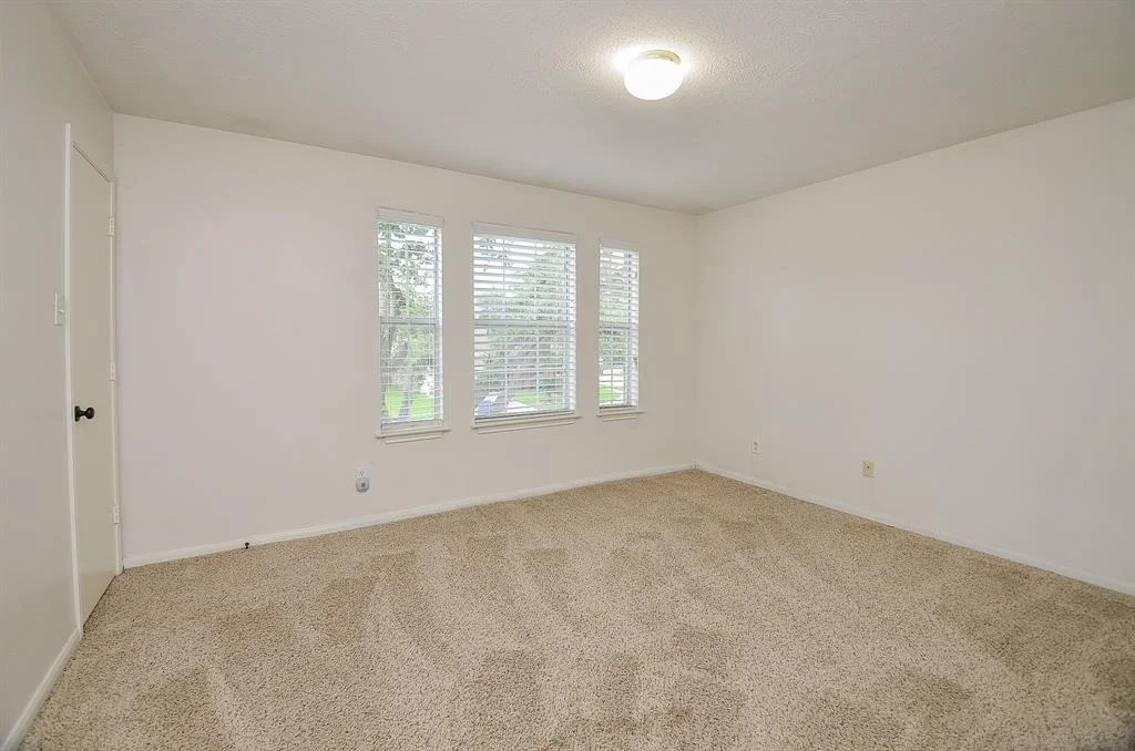 Photo of 18115 Sweet Juniper Lane