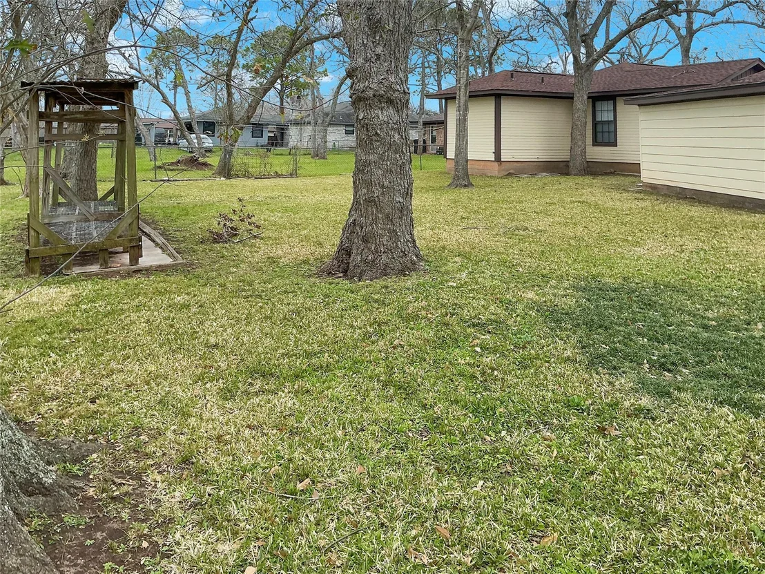 Photo of 203 Old Angleton Road