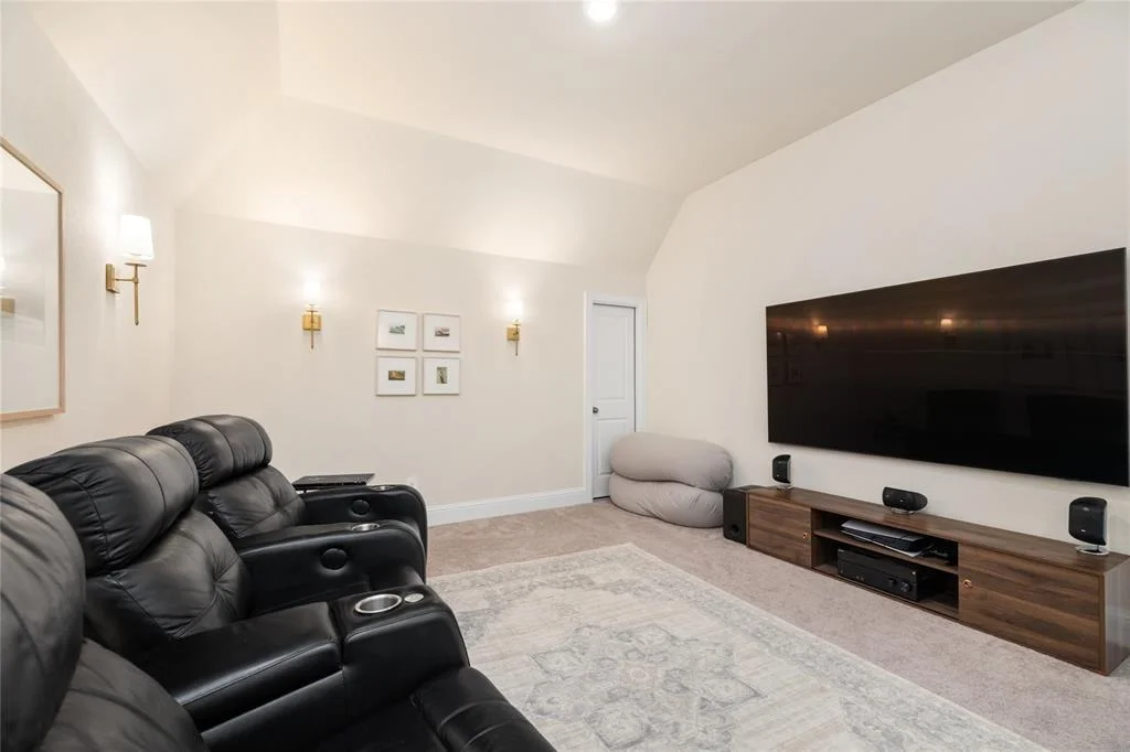 Photo of 814 Walnut Park Lane