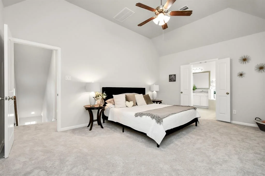 Photo of 4015 Centre Glen Drive