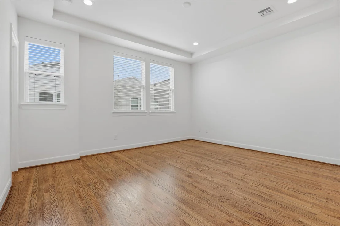 Photo of 2709 Clinton Drive
