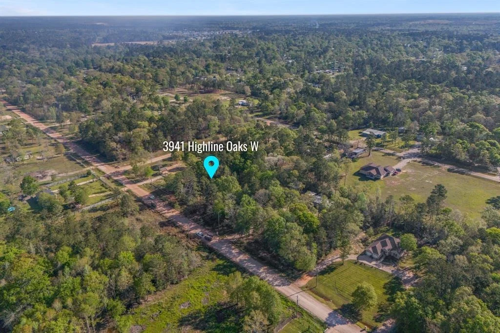Photo of 3941 Highline Oaks W