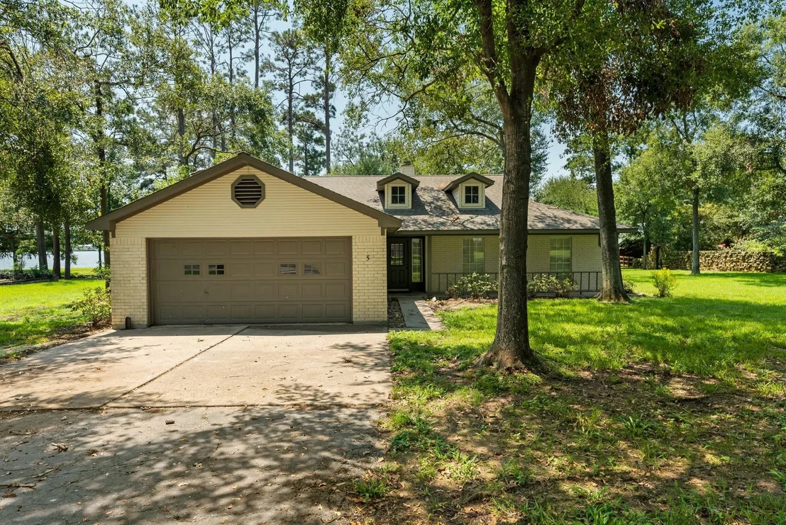 Photo of 5 Strawberry Lane