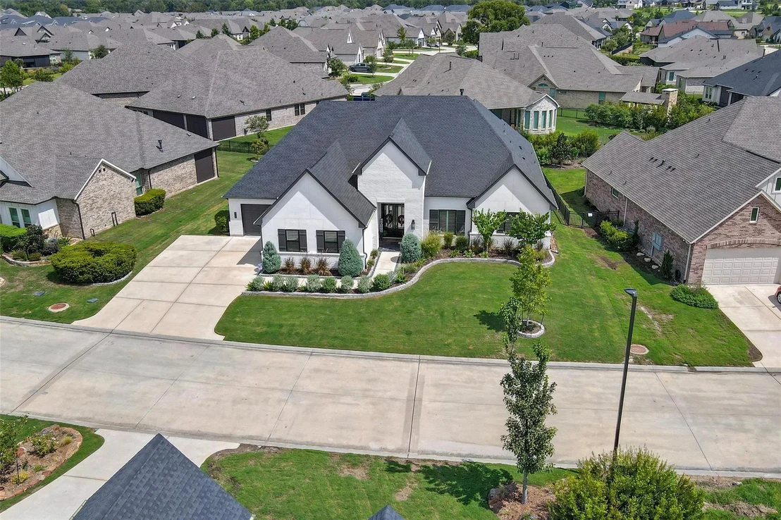 Photo of 9776 Greenridge View Drive