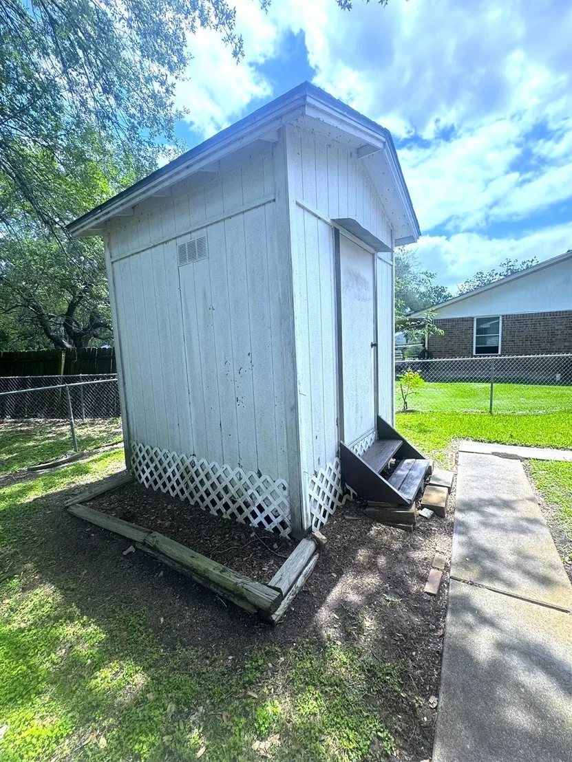 Photo of 203 Franklin Road