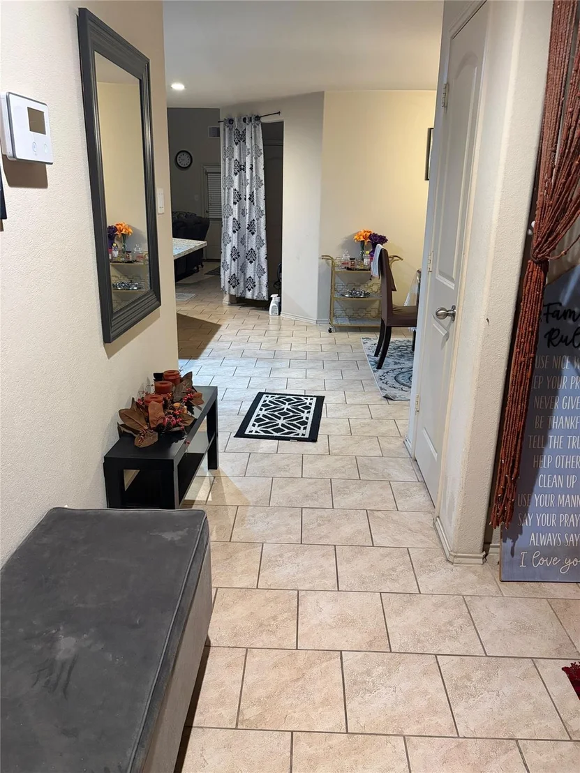 Photo of 23151 Robbers Nest Dr