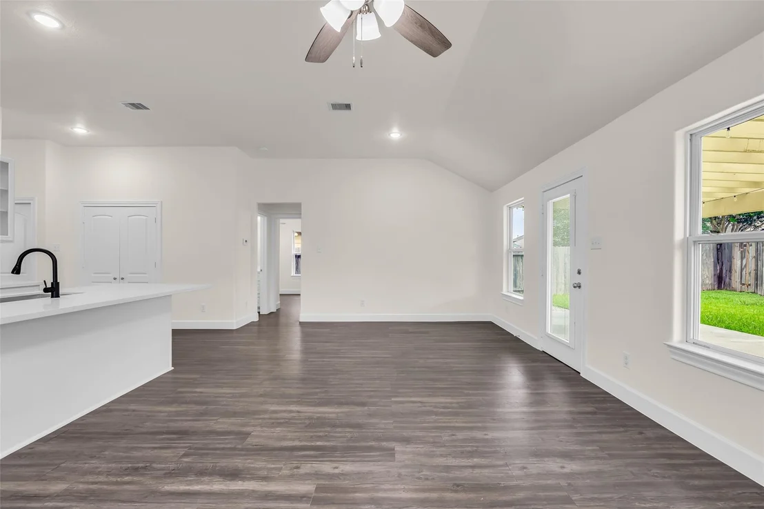 Photo of 11919 Prosperity Point Drive