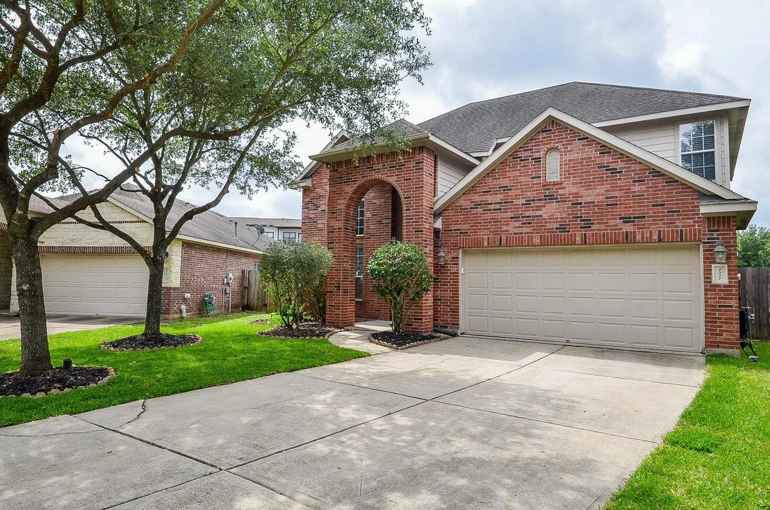 Photo of 2927 Empire Oaks Lane