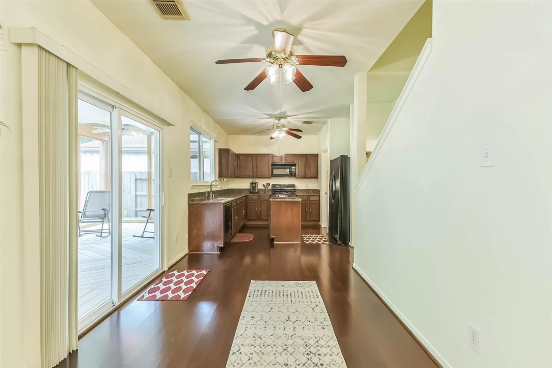 Photo of 21930 Willow Shadows Drive