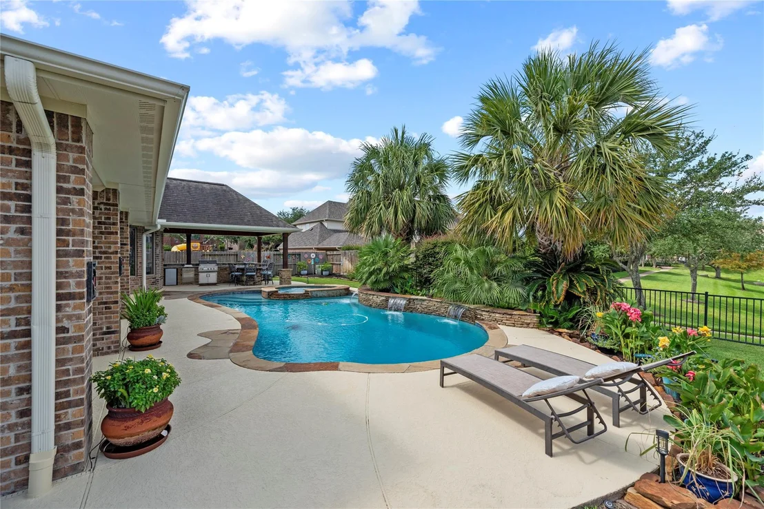Photo of 8607 Crossriver Lane