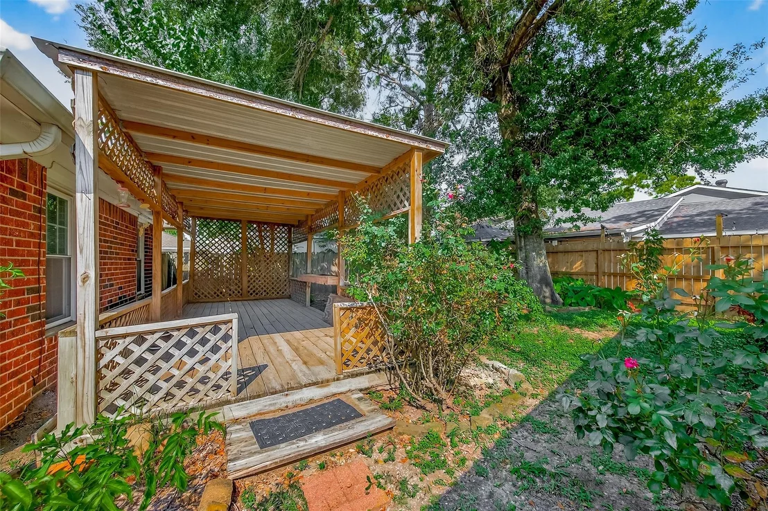Photo of 10506 Sagebriar Drive