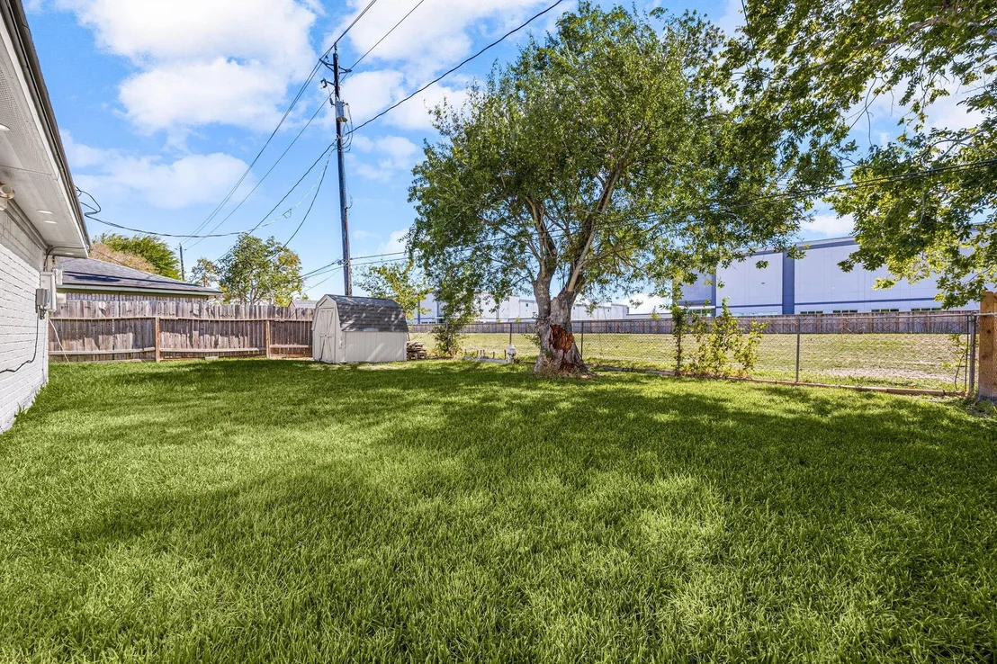 Photo of 4831 Wickview Lane