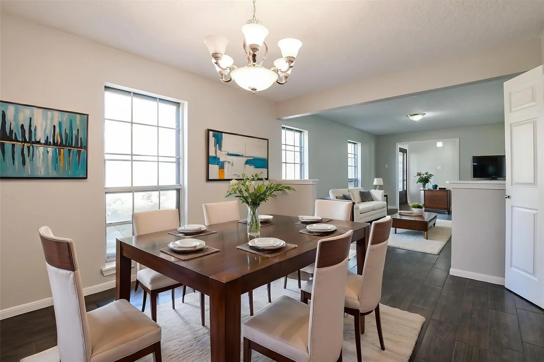 Photo of 1007 Maranon Lane