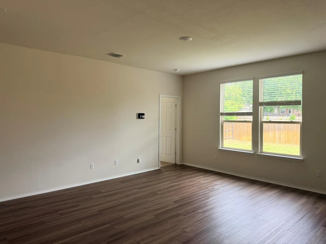 Photo of 1829 T H Johnson Drive