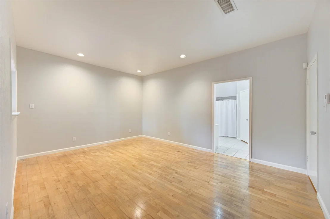 Photo of 1119 Forest Home Drive