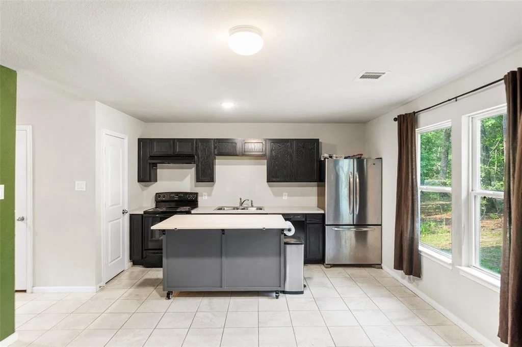 Photo of 15229 Travis Lane