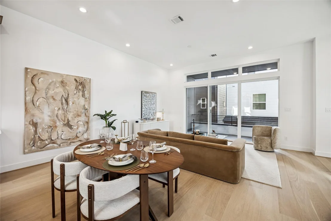 Photo of 3008 Lamar Street