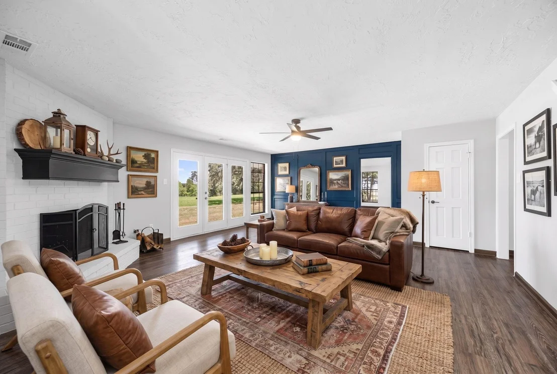 Photo of 21802 Lake View Road