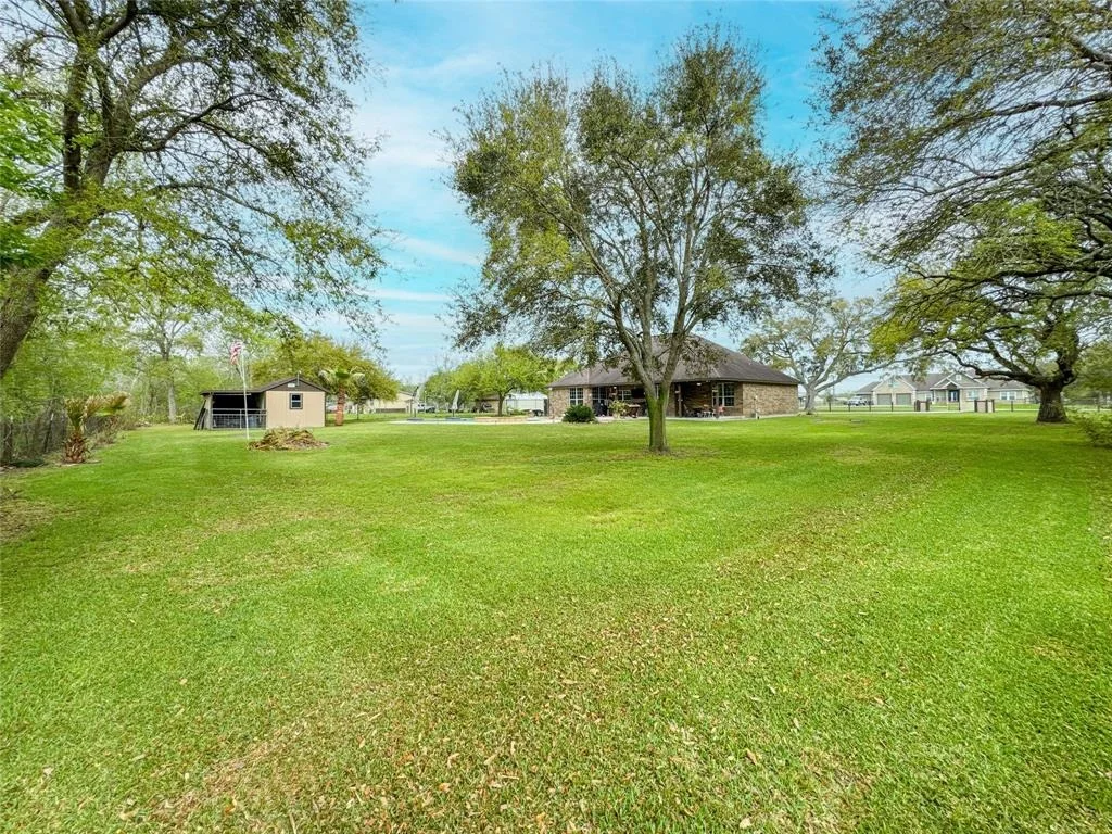 Photo of 15229 Cedar Street