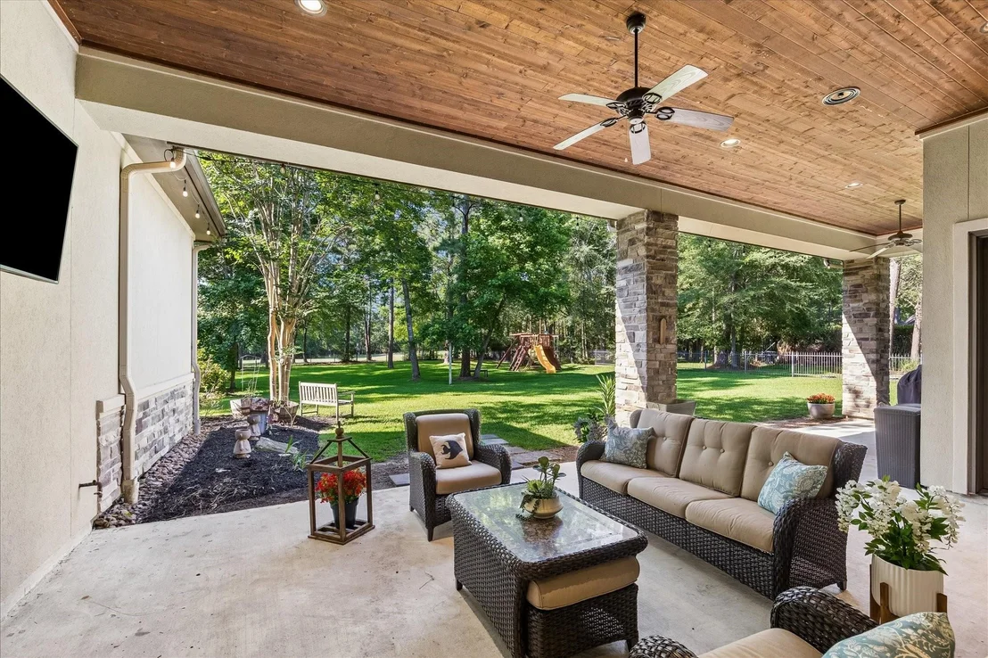 Photo of 28203 Meadow Forest