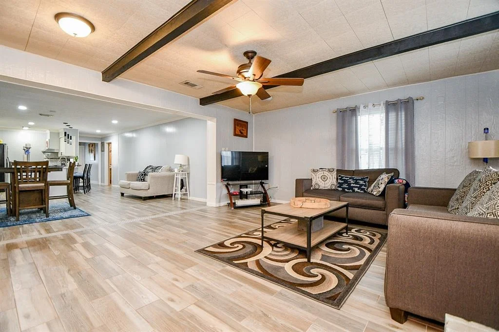 Photo of 11414 Sharpview Drive