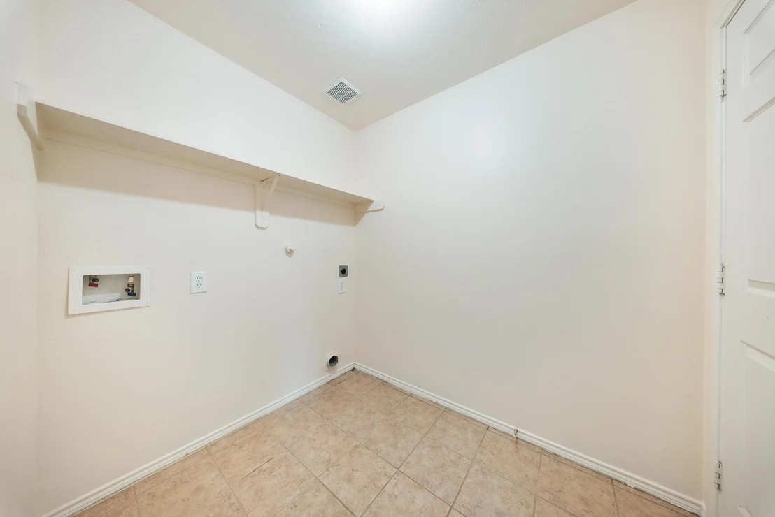 Photo of 5015 Bridgecrossing Court