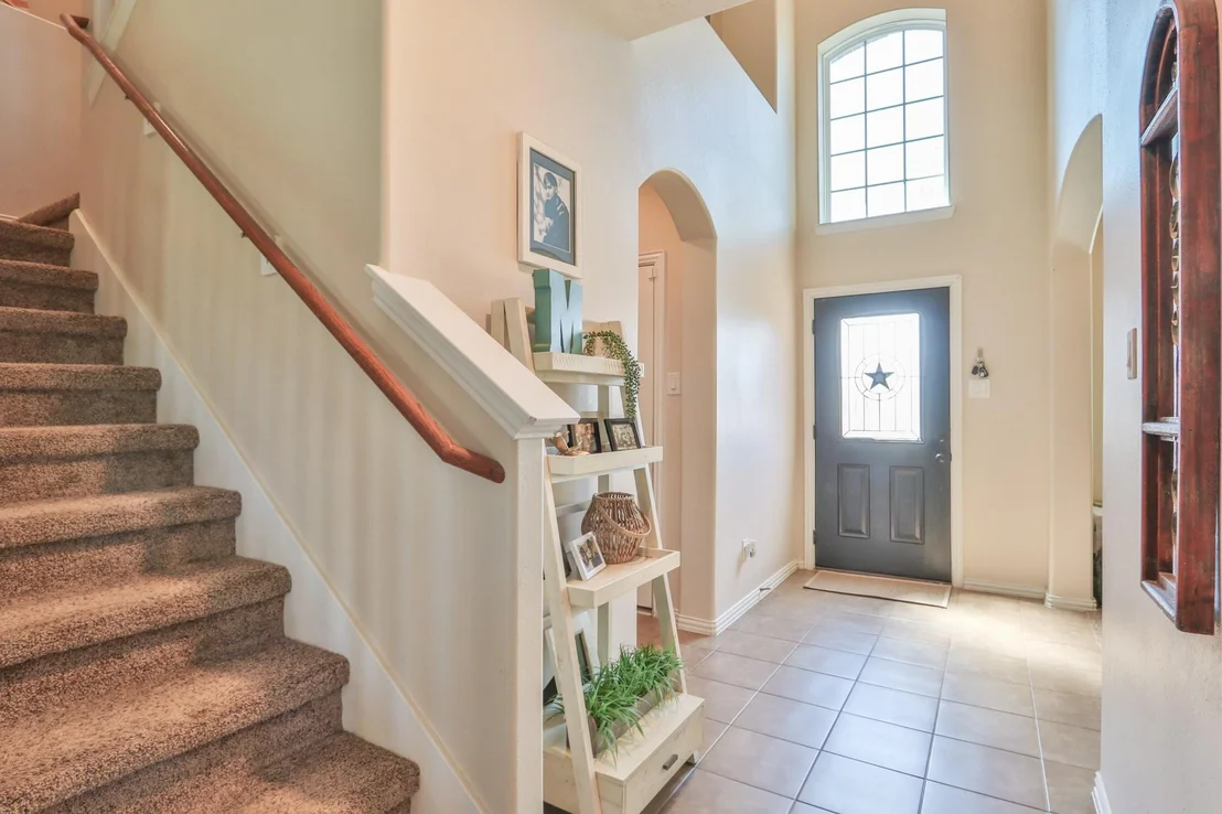 Photo of 802 Brushfield Court
