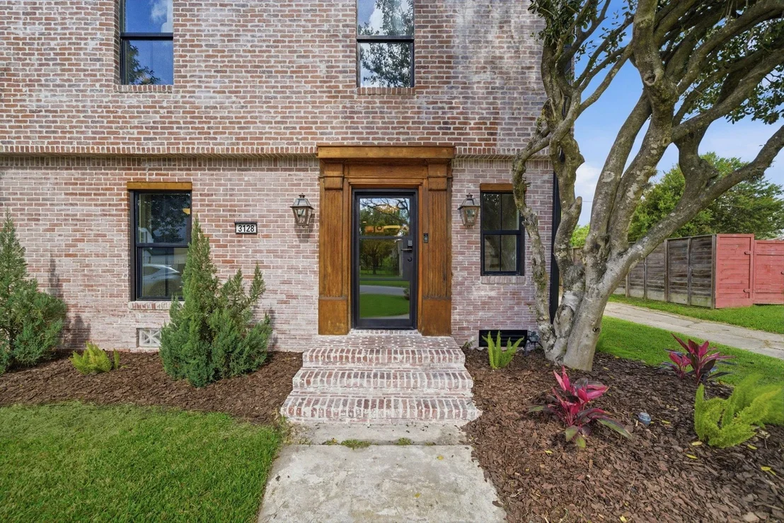 Photo of 3128 Prospect Street