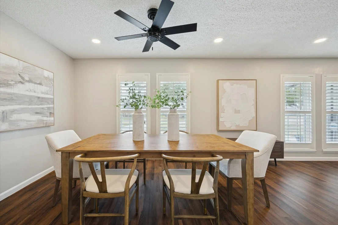 Photo of 5422 Golf Drive