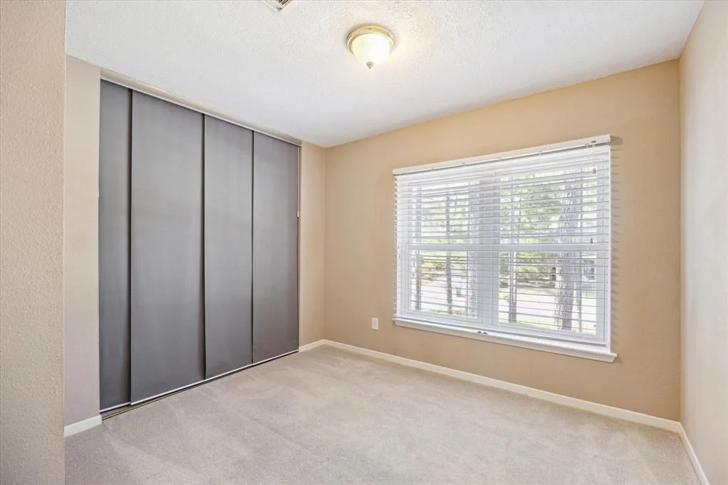 Photo of 39 Rockridge Drive