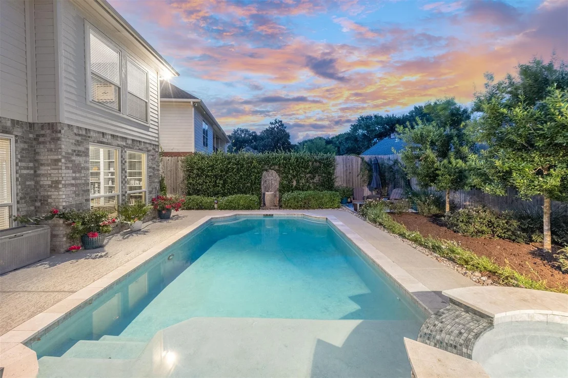 Photo of 1107 Flagmore Drive
