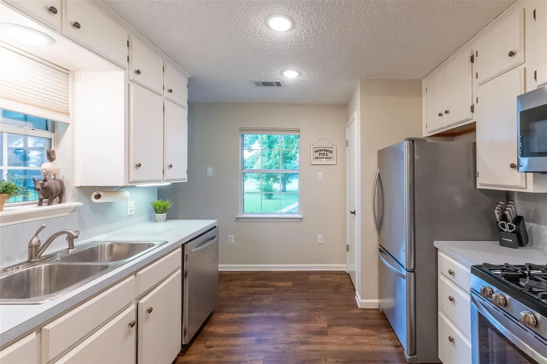 Photo of 2710 County Road 2274