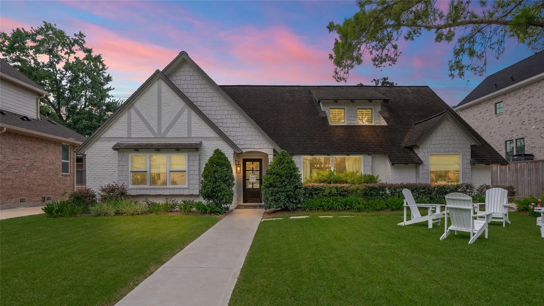 Photo of 14511 Oak Bend Drive