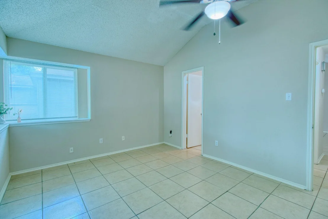 Photo of 5619 Gineridge Drive