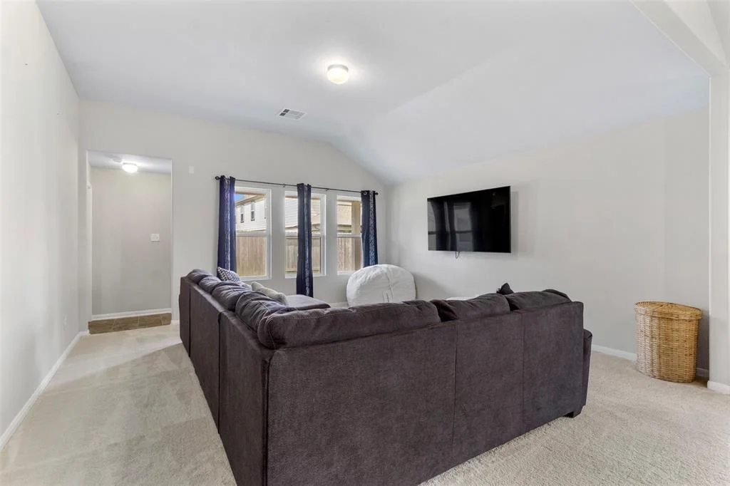 Photo of 2906 Silverhorn Lane