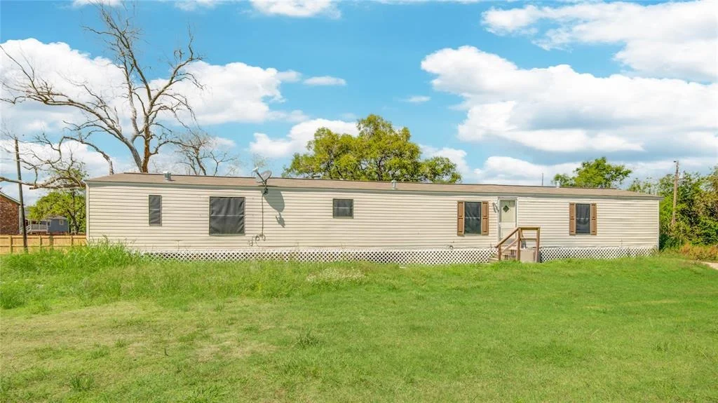 Photo of 238 East Phillips Road
