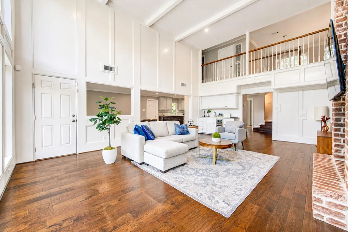 Photo of 926 Ivy Wall Drive