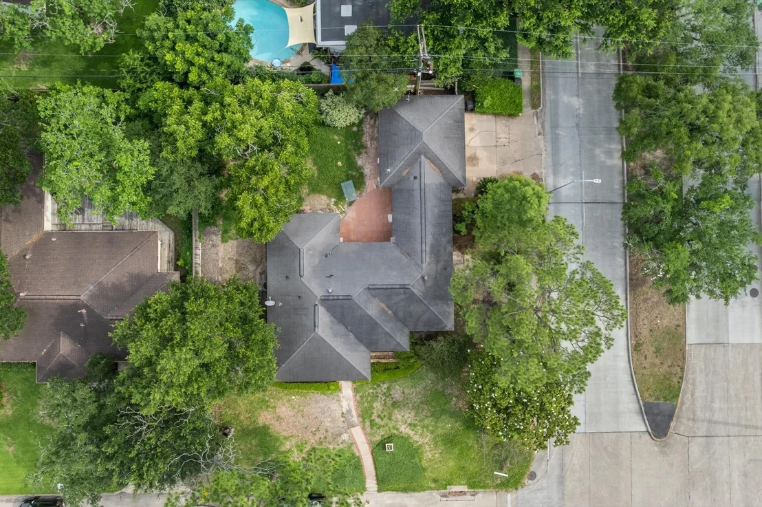Photo of 3123 Broadmead Drive