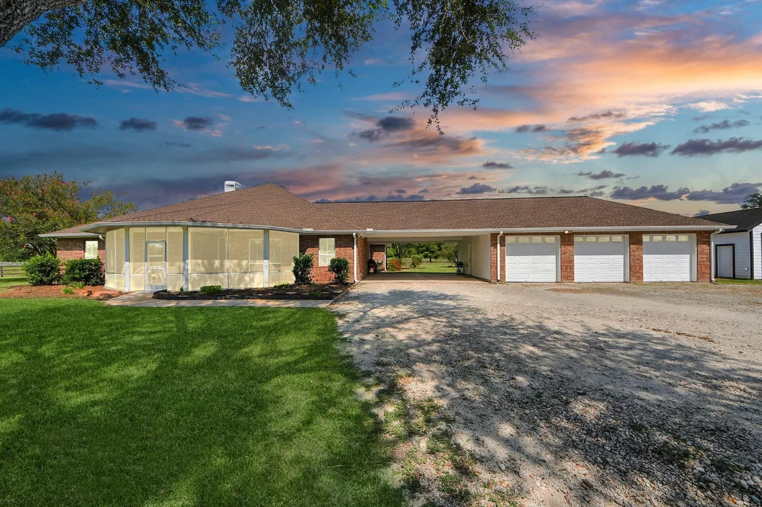 Photo of 7511 County Road 511