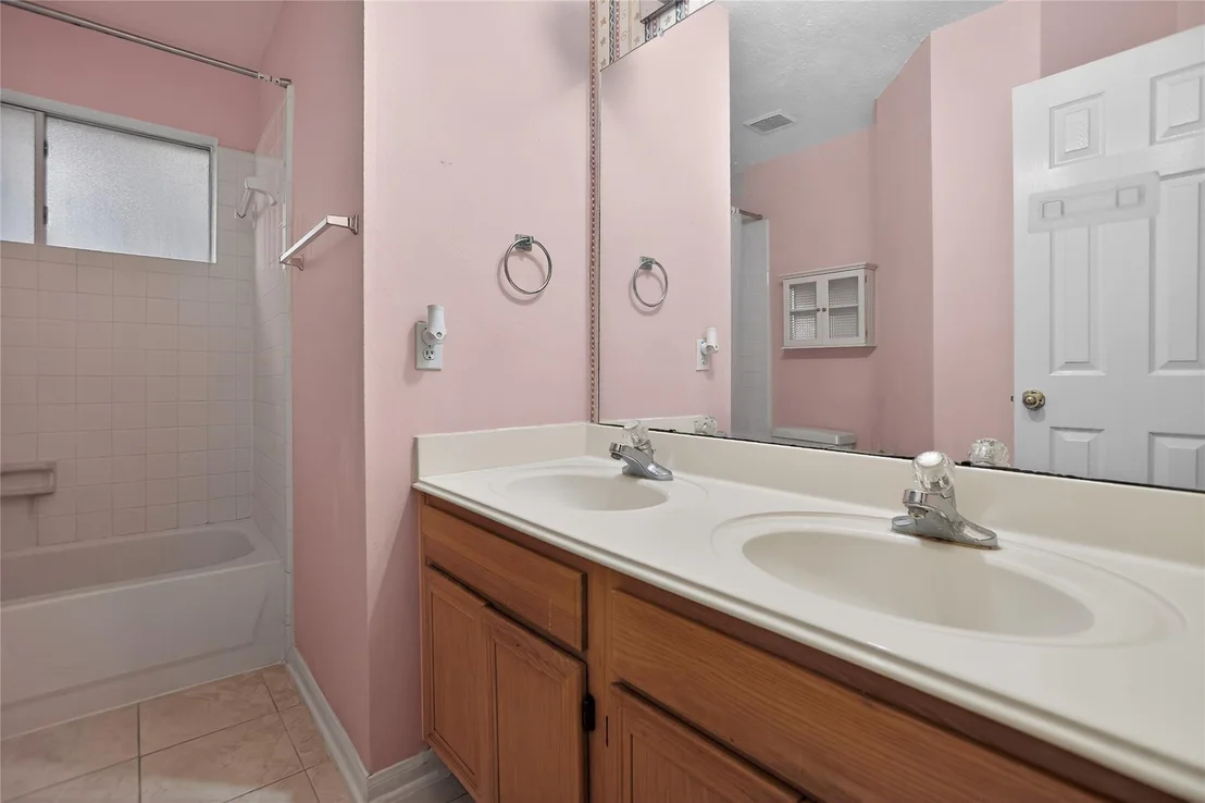 Photo of 12530 Meadowglen Drive