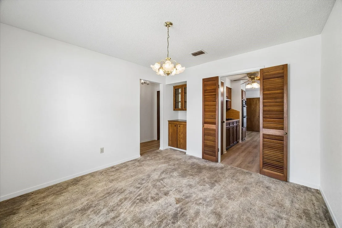 Photo of 6002 Weeping Willow Road