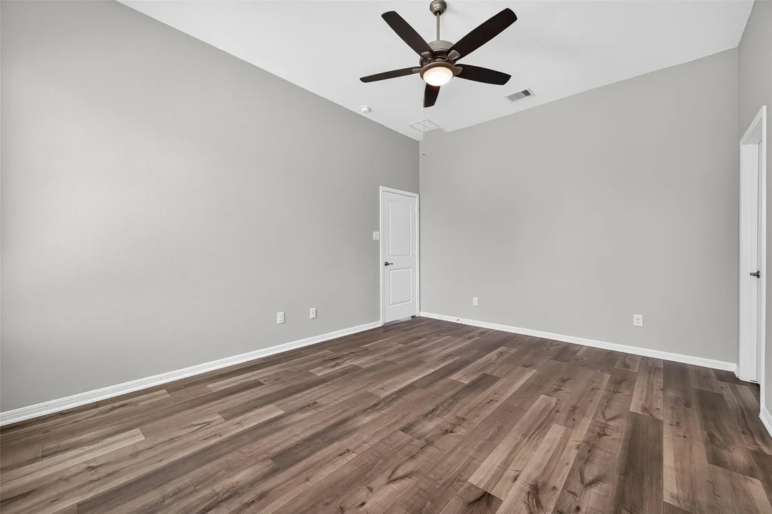 Photo of 18724 Crescent Trails Circle