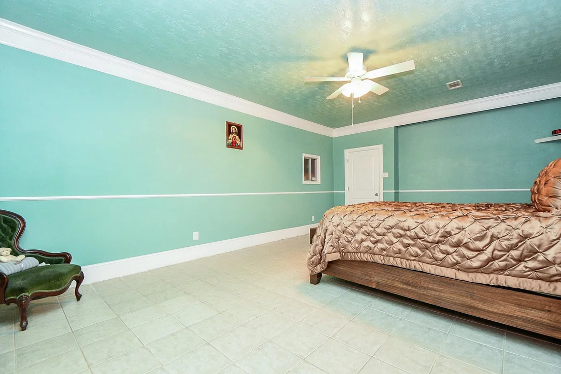 Photo of 5030 Peek Road