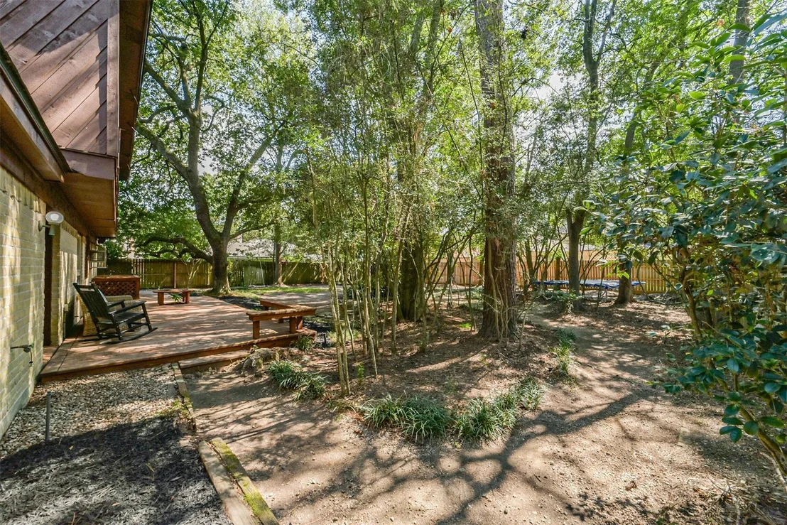 Photo of 7618 Hurst Forest Drive